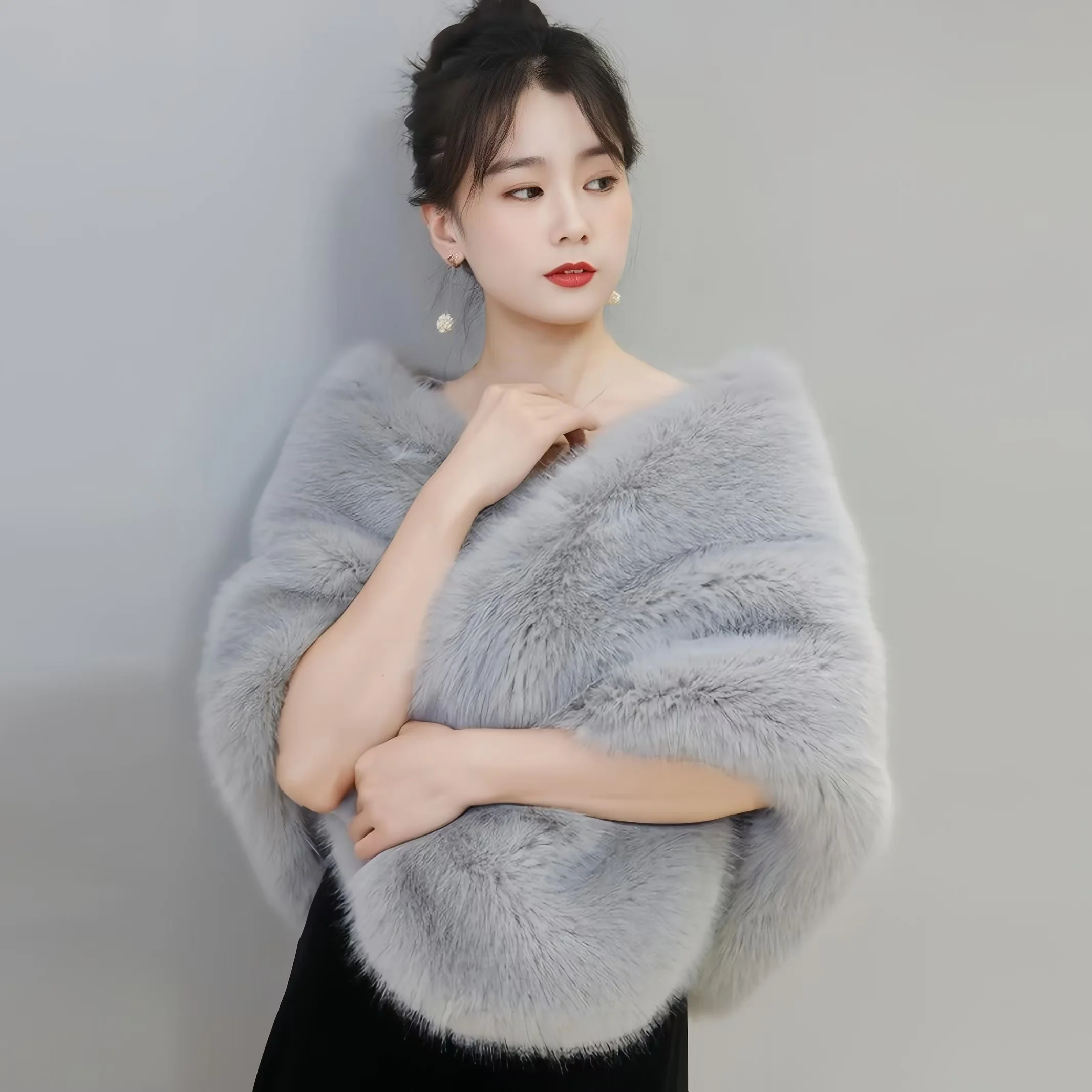 New Autumn Women Open Stitch Solid Color Shawls with Faux Fur Flocking Short Cape Female Winter Pashmina Wraps