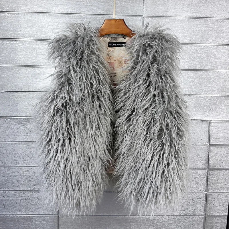 LANMREM 2026 Autumn Winter Eco-Friendly Fur Women's Vest Artificial Fur Lamb Wool Warm Sleeveless Coat Fashion Clothing 2DB4926