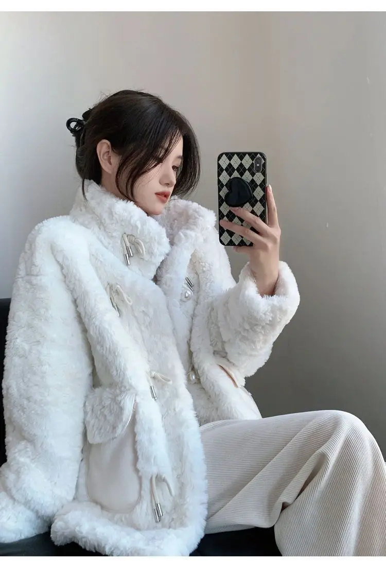 Winter Woman Fluffy Lamb's Fur Coat Warm Faux Fur Coat Collar Short Outerwear Coat Cowl Button Korean Fur Jackets New