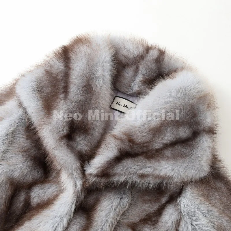 Neo Mint 2025 Winter Exclusive Striped Faux Fur Jacket Women Overcoat Brand Blogger Fashion Fluffy Fox Fur Collar Coat Outerwear
