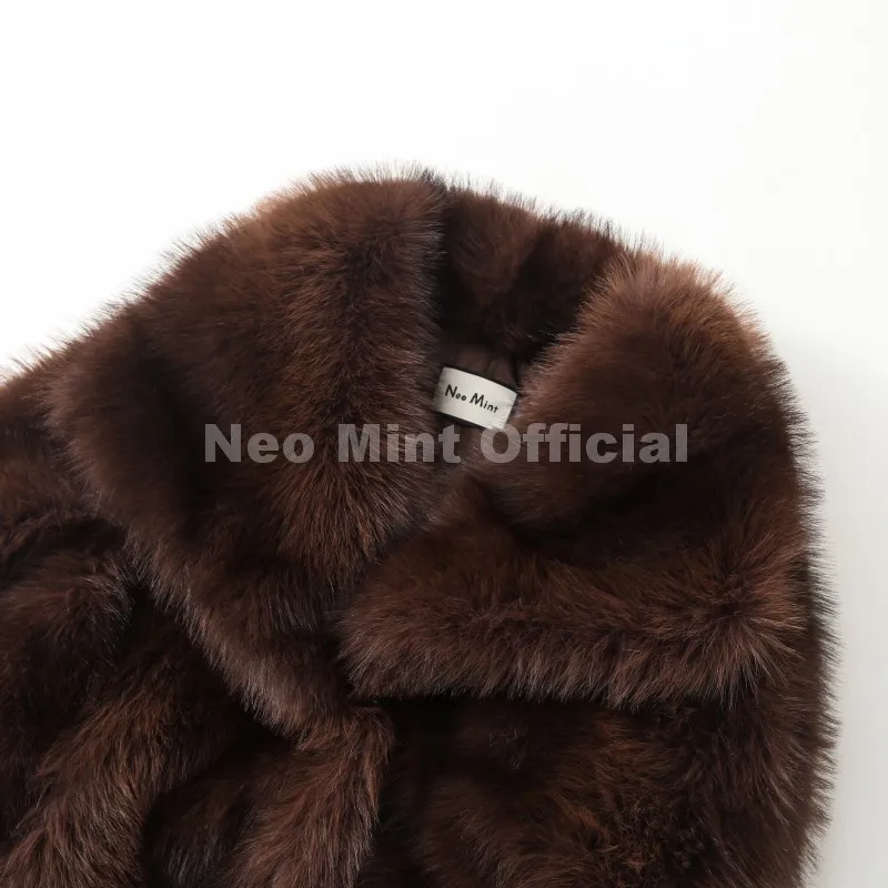 Neo Mint 2025 Winter Exclusive Striped Faux Fur Jacket Women Overcoat Brand Blogger Fashion Fluffy Fox Fur Collar Coat Outerwear