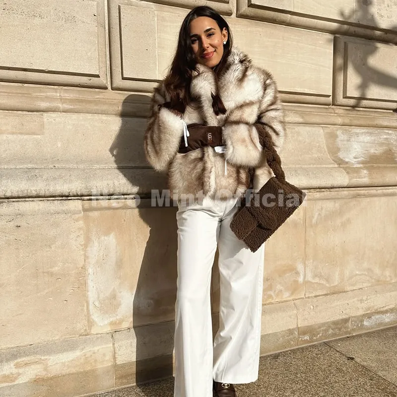 Neo Mint 2025 Winter Exclusive Striped Faux Fur Jacket Women Overcoat Brand Blogger Fashion Fluffy Fox Fur Collar Coat Outerwear