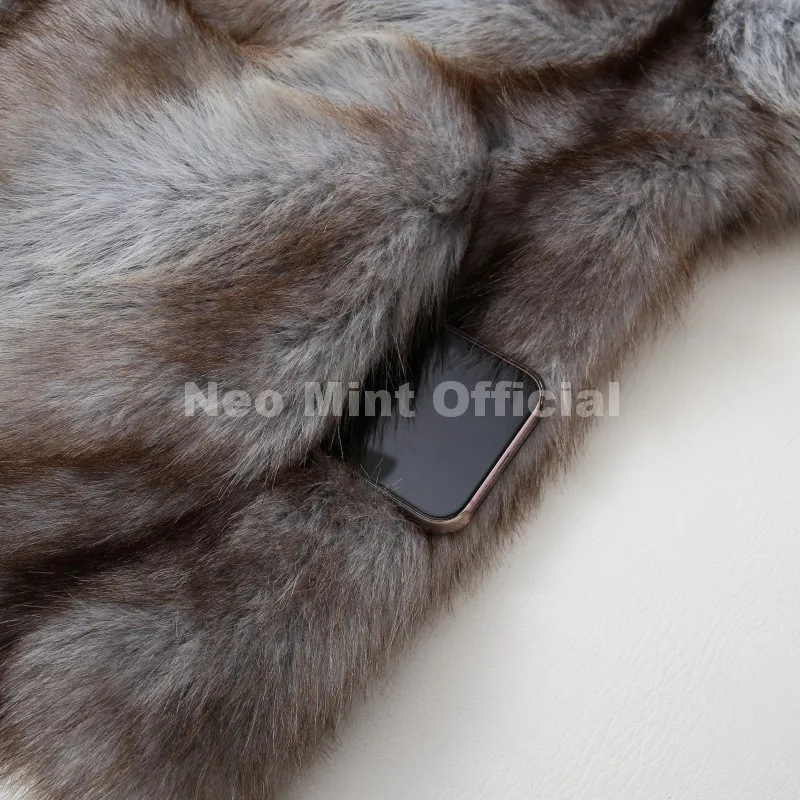 Neo Mint 2025 Winter Exclusive Striped Faux Fur Jacket Women Overcoat Brand Blogger Fashion Fluffy Fox Fur Collar Coat Outerwear