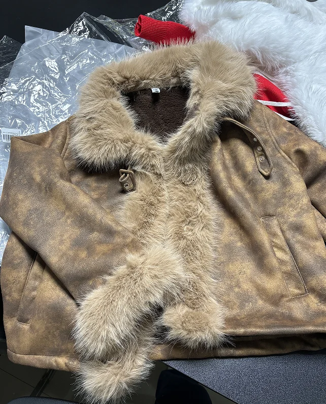 Autumn and Winter Coat with A Stylish Fur Patchwork Design Women's Biker Jacket Leather and Fur Integrated Jacket