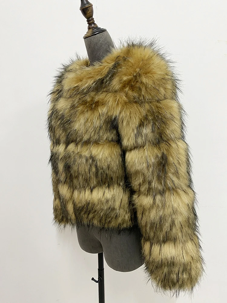 ZADORIN High Quality Cropped Faux Raccoon Fur Coat Woman Winter Fashion O Neck Long Sleeve Fluffy Short Faux Fur Jacket Crop Top