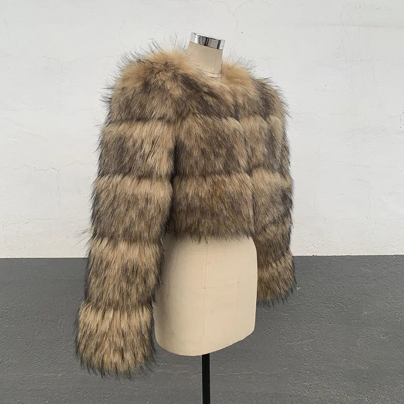 ZADORIN High Quality Cropped Faux Raccoon Fur Coat Woman Winter Fashion O Neck Long Sleeve Fluffy Short Faux Fur Jacket Crop Top