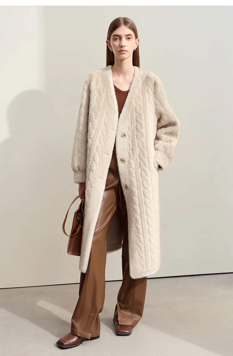 AMII Minimalist Fur Coats Woman 2026 Winter New Warm V-neck Pocket Women's Clothing Elegant Female Long Fur Outerwear 12424023