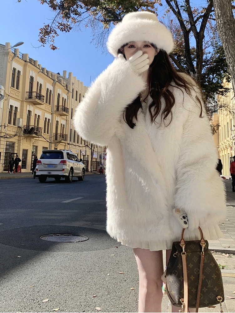 Lautaro Autumn Winter Oversized Loose Casual Luxury Soft Thick Warm Hairy Faux Fox Fur Coat Women Long Sleeve Fluffy Jacket 2024