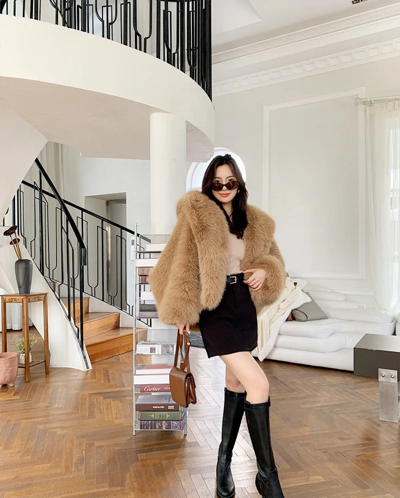 Hooded Female Coats 2024 Women Faux Fur Coat Fashion Warm Winter Furry Long Sleeve Loose Fluffy Short Fur Jacket Ladies Outwear
