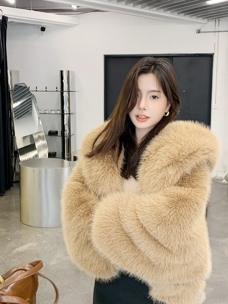 Hooded Female Coats 2024 Women Faux Fur Coat Fashion Warm Winter Furry Long Sleeve Loose Fluffy Short Fur Jacket Ladies Outwear
