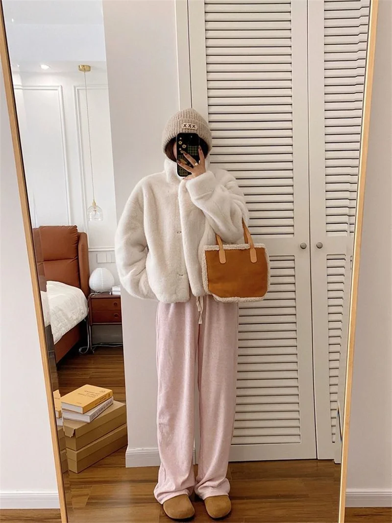 New 2027Fur Jacket Fashion Short Mink Coat High-Quality Mink Fur Coat Women Autumn Winter Temperament Mao Mao Outwear Ladies Top