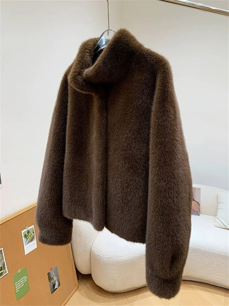 New 2027Fur Jacket Fashion Short Mink Coat High-Quality Mink Fur Coat Women Autumn Winter Temperament Mao Mao Outwear Ladies Top