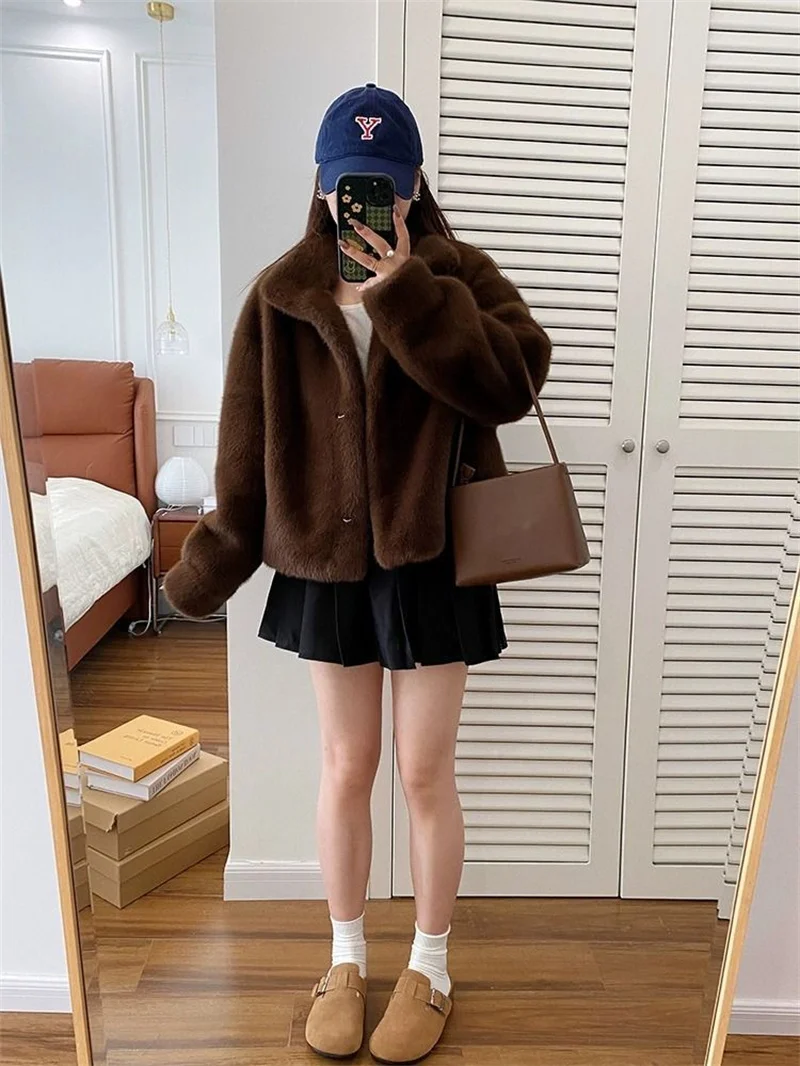 New 2027Fur Jacket Fashion Short Mink Coat High-Quality Mink Fur Coat Women Autumn Winter Temperament Mao Mao Outwear Ladies Top