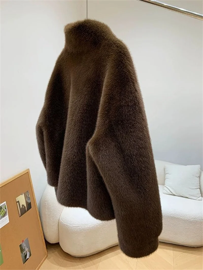 New 2027Fur Jacket Fashion Short Mink Coat High-Quality Mink Fur Coat Women Autumn Winter Temperament Mao Mao Outwear Ladies Top