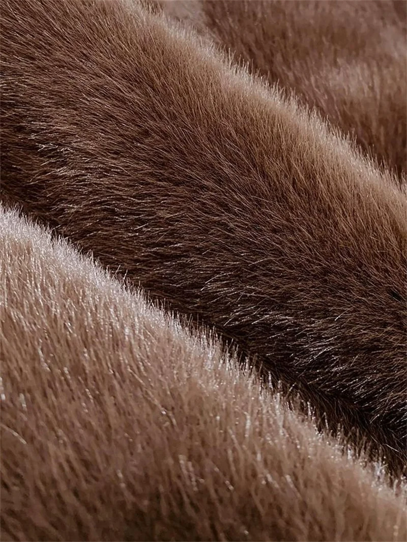 New 2027Fur Jacket Fashion Short Mink Coat High-Quality Mink Fur Coat Women Autumn Winter Temperament Mao Mao Outwear Ladies Top