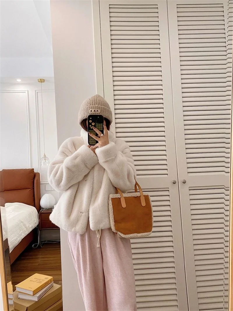 New 2027Fur Jacket Fashion Short Mink Coat High-Quality Mink Fur Coat Women Autumn Winter Temperament Mao Mao Outwear Ladies Top