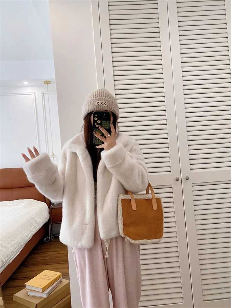 New 2027Fur Jacket Fashion Short Mink Coat High-Quality Mink Fur Coat Women Autumn Winter Temperament Mao Mao Outwear Ladies Top
