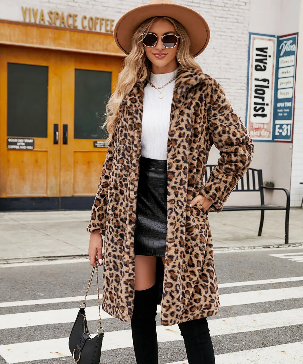 Autumn Winter Fur Coat Women Fashion Casual Square Collar Imitation Leopard Faux Fur Coat Plush Long Coat Winter Jacket
