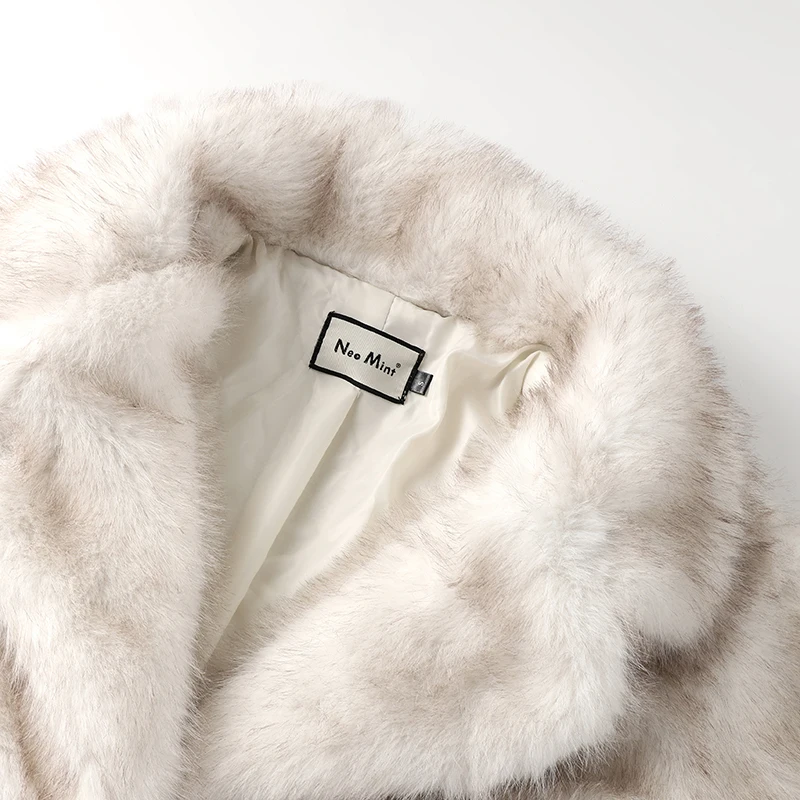 Neo Mint 2024 Winter Faux Fur Coat Women Brand Fashion Fluffy Fox Fur Outerwear Overcoat Girl Street Style Furry Warm Jacket