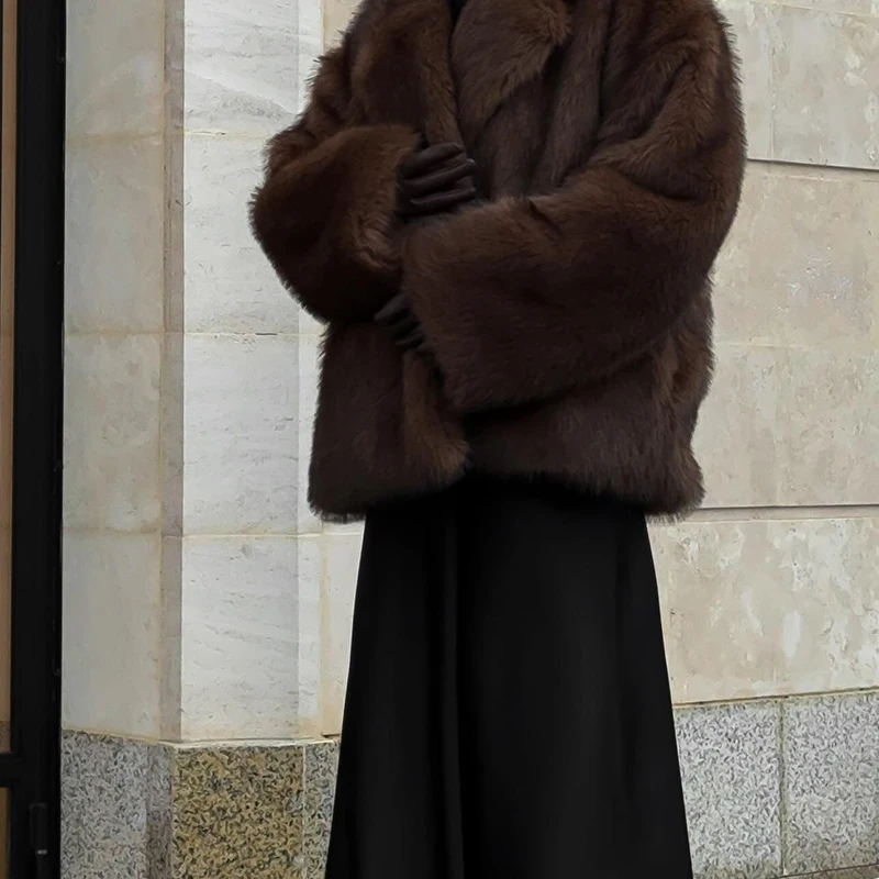 Neo Mint 2024 Winter Faux Fur Coat Women Brand Fashion Fluffy Fox Fur Outerwear Overcoat Girl Street Style Furry Warm Jacket