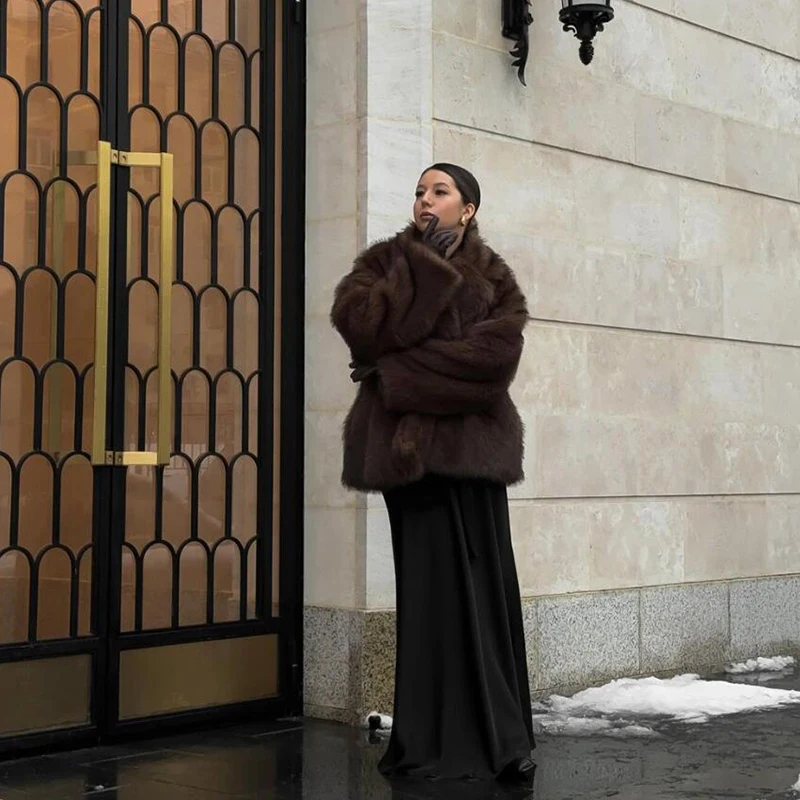 Neo Mint 2024 Winter Faux Fur Coat Women Brand Fashion Fluffy Fox Fur Outerwear Overcoat Girl Street Style Furry Warm Jacket