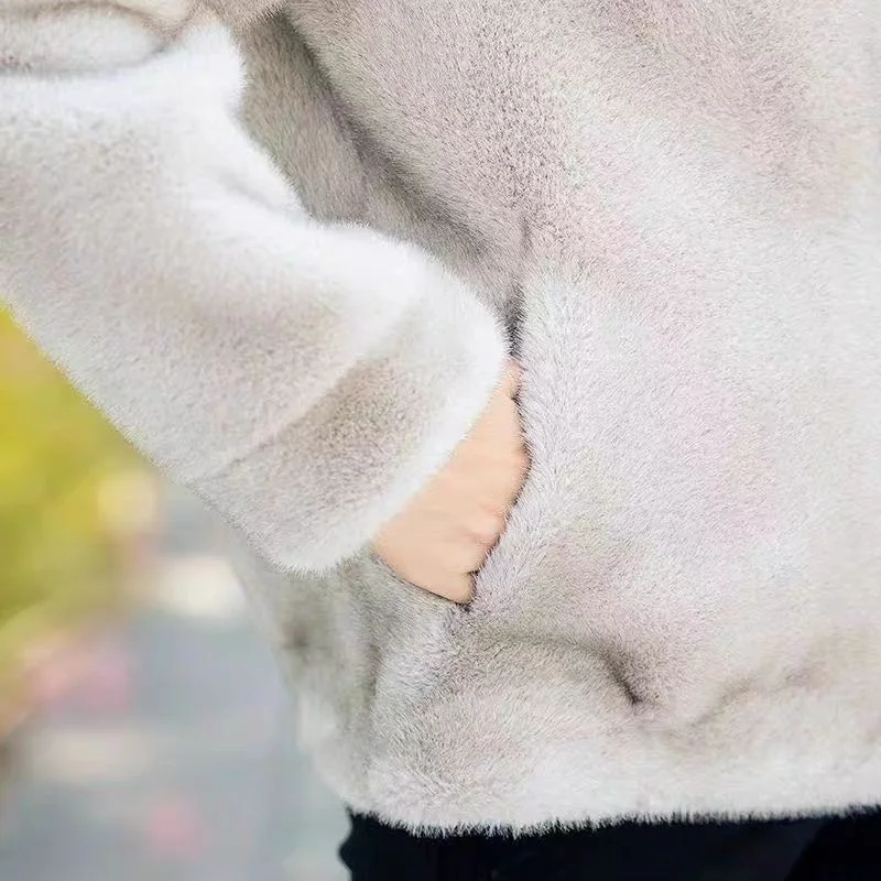 Explosions Fur Coat Women 2025 Autumn Winter New Mink Velvet Jacket Short Fur Integration Outcoat Fashion Overcoat Ladies Tops