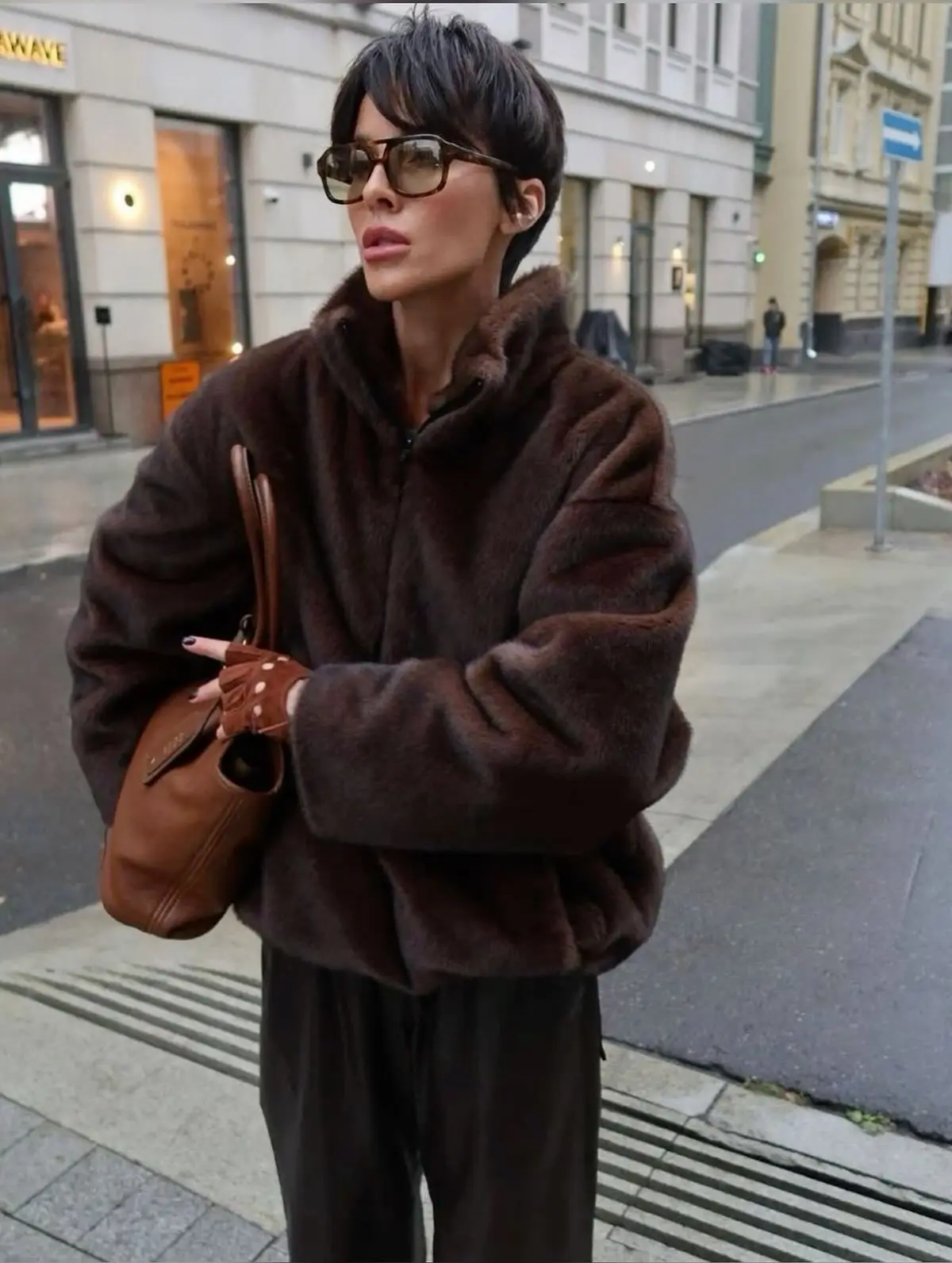 DFDG Women's Designer Street Oversized Plush Faux Fur Jacket Autumn Winter 2025 Half Zip Stand Collar Solid Color Hooded Coat