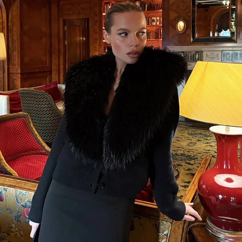 Tuularose Elegant Faux Fur Coats Women's Warm Puffy Slim Long-Sleeve Collared Cardigan Winter Fashion High-Street Women Outwear