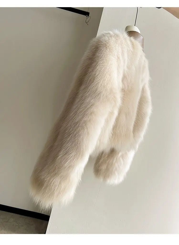 2025 New Autumn Winter Fur Coat Women's Short Lapel Imitation fox fur Long sleeved Korean version Fashion Zipper Thicken Top