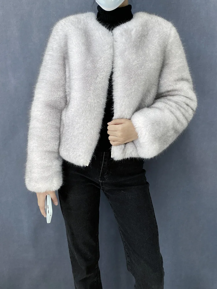 Street Fashion Luxury Faux Fur Coat Women Winter 2023 Hot Cool Girls Fluffy Short Fur Fox Jacket