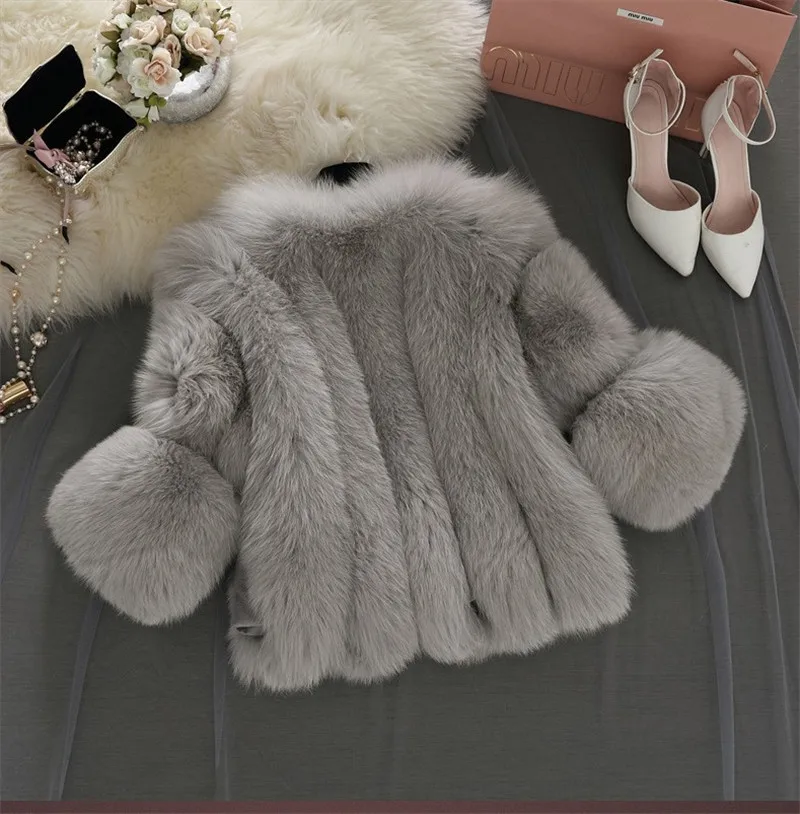 New S-4XL Winter Luxury Faux Fox Fur Coat women Slim Long Pink Red Blue Faux Fur Jacket Women Fake Fur Short Coats Female H701
