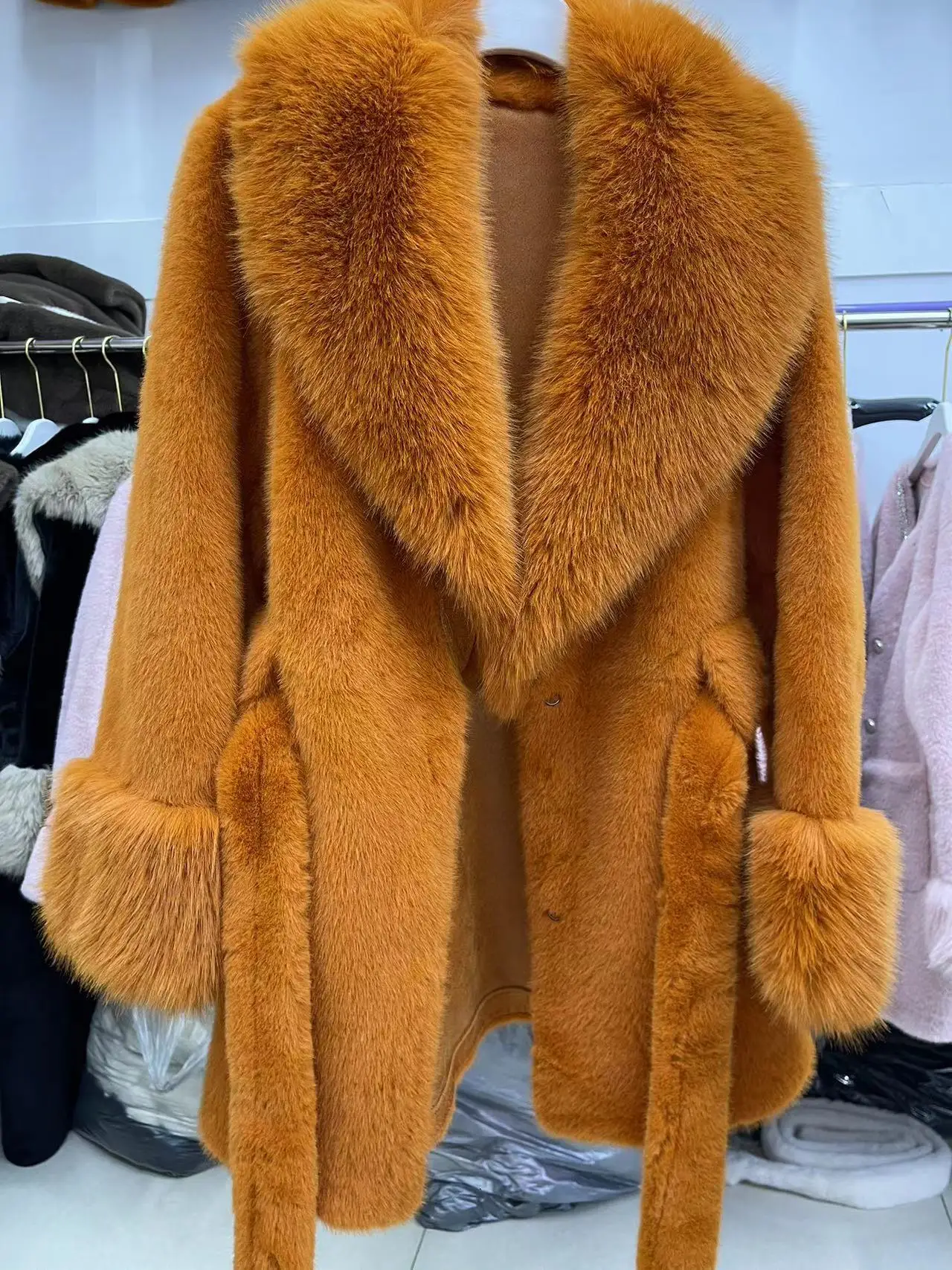Coats Faux Fox Fur Women Thick Warm Long Coat Turn Down Collar Maxi Warm Jackets Thick Elegant Coat Belt Outerwear Autumn Winter