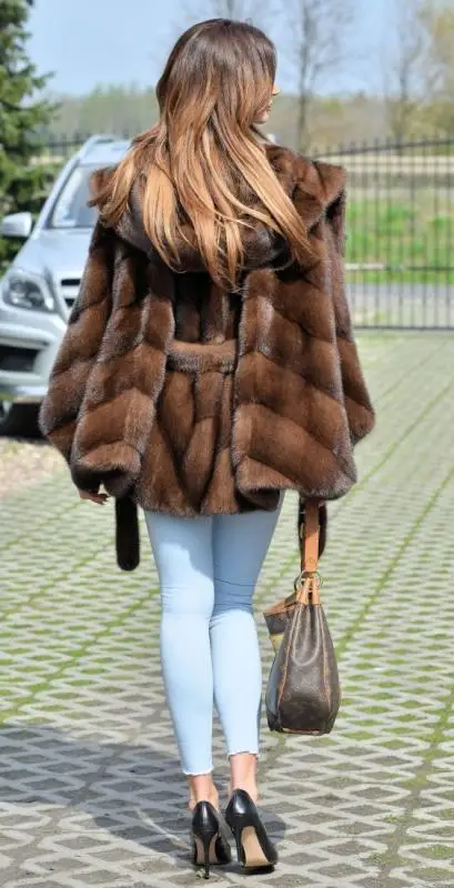 Women New Faux Fur Hooded Coat Autumn Winter Elegant Warm Quality Female Casual Lace-up Street Fashion Outwear Cloth