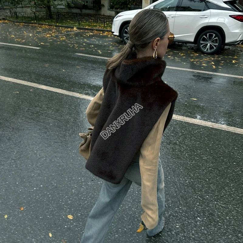 DANXRUHA 2026 Fashion Women's Faux Fur Coat Artificial Sable Vest Autumn Winter Turtleneck Eco Mink Fur Tank Tops Sleeveless