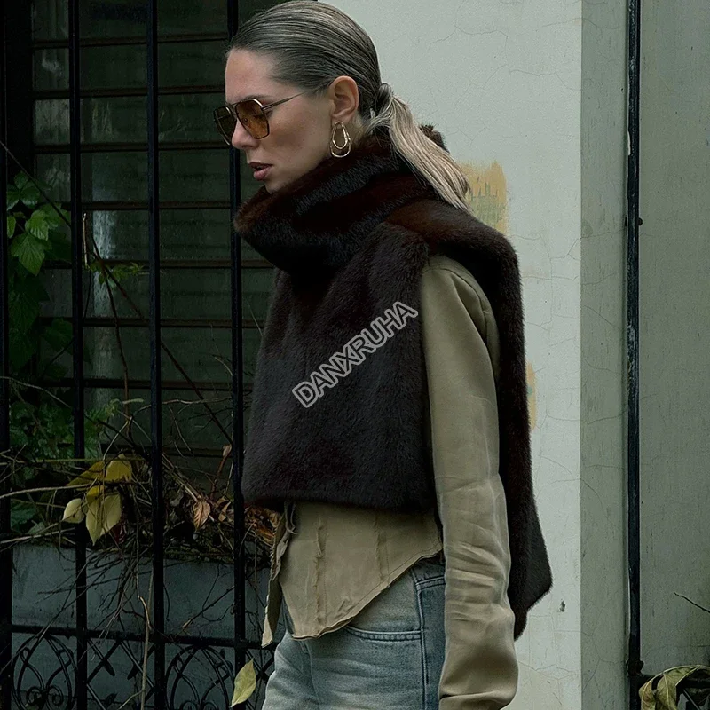 DANXRUHA 2026 Fashion Women's Faux Fur Coat Artificial Sable Vest Autumn Winter Turtleneck Eco Mink Fur Tank Tops Sleeveless