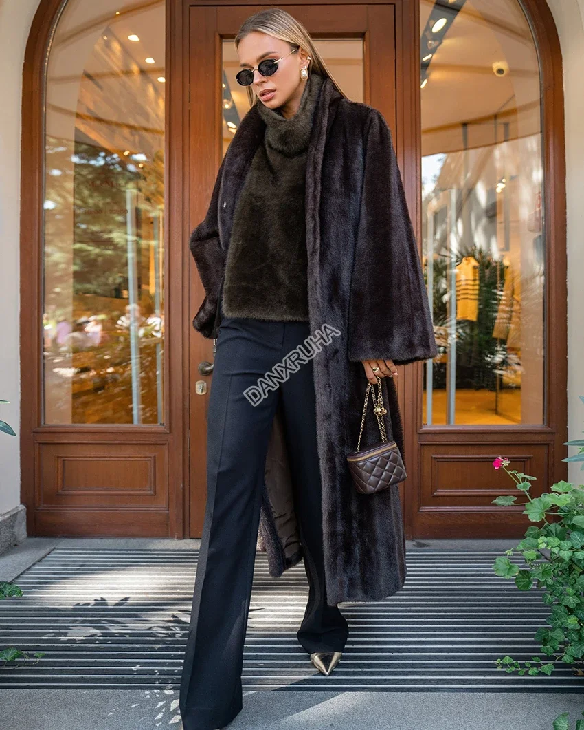 DANXRUHA 2026 Fashion Women's Faux Fur Coat Artificial Sable Vest Autumn Winter Turtleneck Eco Mink Fur Tank Tops Sleeveless