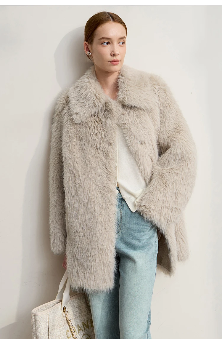 AMII Winter Fur Coat 2025 Autumn New Turn-Down Collar Versatile Coat Woman Long Sleeves Loose Casual Women's Outerwear 12554008