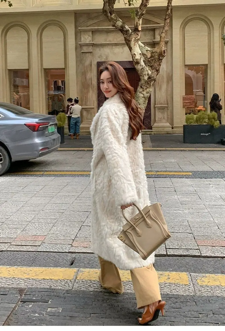 2025 New Fur Coat Lamb Fur Fur Integrated Winter Clothing Loose Warm Small Lake Sheep Knee Long Coat