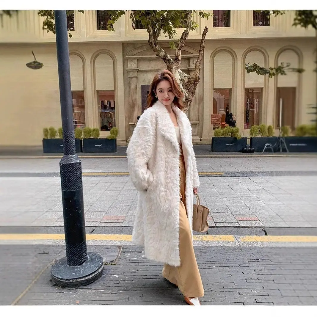 2025 New Fur Coat Lamb Fur Fur Integrated Winter Clothing Loose Warm Small Lake Sheep Knee Long Coat