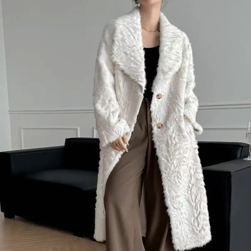 2025 New Fur Coat Lamb Fur Fur Integrated Winter Clothing Loose Warm Small Lake Sheep Knee Long Coat