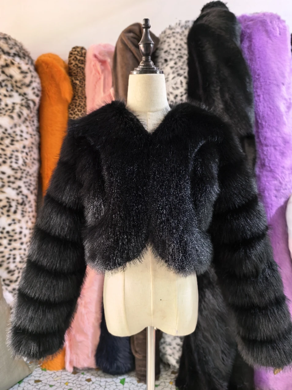 Warm Faux Fur Coats Women Short Overcoats Loose O Neck Long Sleeves Covered Button Straight Work Y2k Casual 2026 Autumn Winter