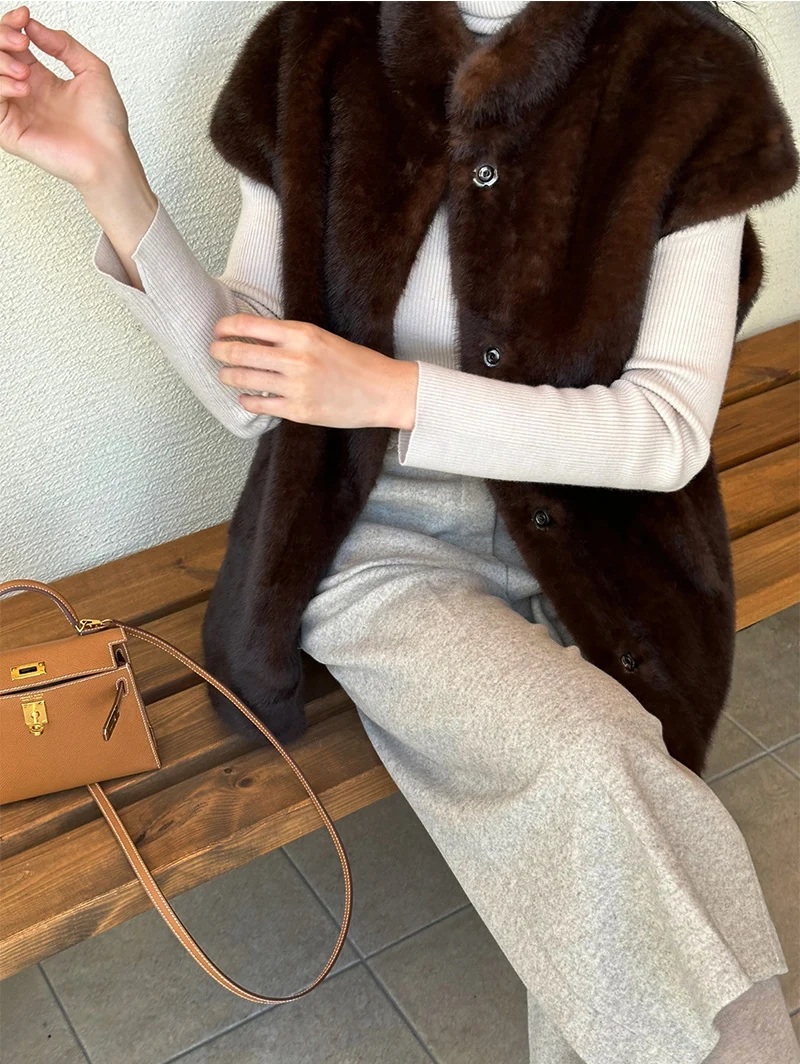 New Arrivals Faux Mink Fur Women Coat Winter Fall Warm Turtle Neck Petal Sleeves Korean Fashion Girls Faux Fur Jacket
