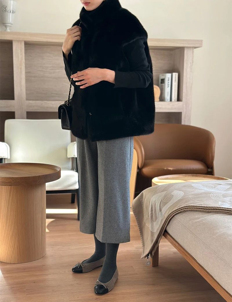New Arrivals Faux Mink Fur Women Coat Winter Fall Warm Turtle Neck Petal Sleeves Korean Fashion Girls Faux Fur Jacket