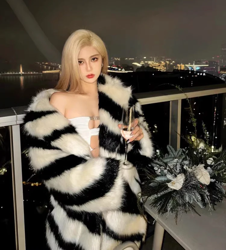 Ladies Spice sexy zebra fur coat fox fur mid-length coat temperament winter thick