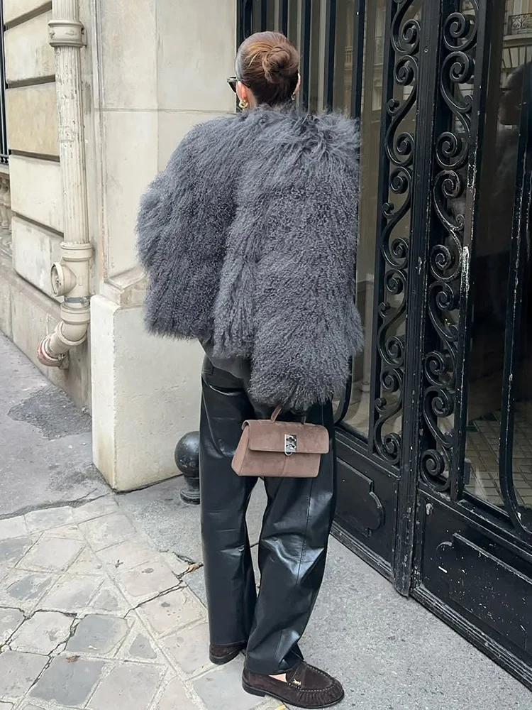 TARUXY Fashion Luxury Cropped Faux Fur Coat Women's Winter 2025 Ins Hot Fluffy Short Faux Fur Jacket Street Style Warm Outwear
