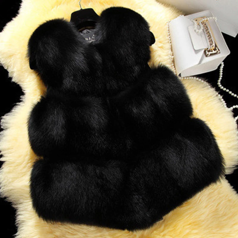 HJQJLJLS 2022 Autumn Winter Thick Warm Faux Fur Vest Women High Quality Fashion O-Neck Short Fur Coat Female Jacket Fuzzy Coat