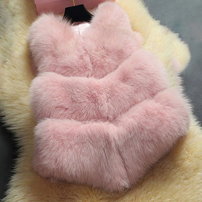 HJQJLJLS 2022 Autumn Winter Thick Warm Faux Fur Vest Women High Quality Fashion O-Neck Short Fur Coat Female Jacket Fuzzy Coat