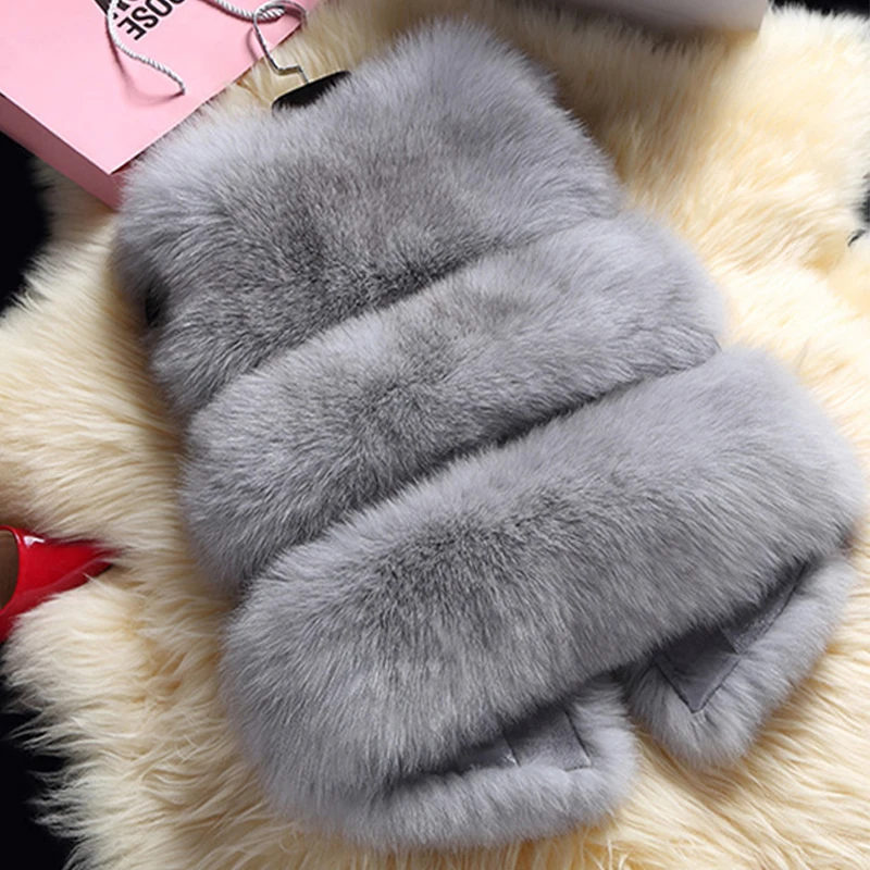 HJQJLJLS 2022 Autumn Winter Thick Warm Faux Fur Vest Women High Quality Fashion O-Neck Short Fur Coat Female Jacket Fuzzy Coat