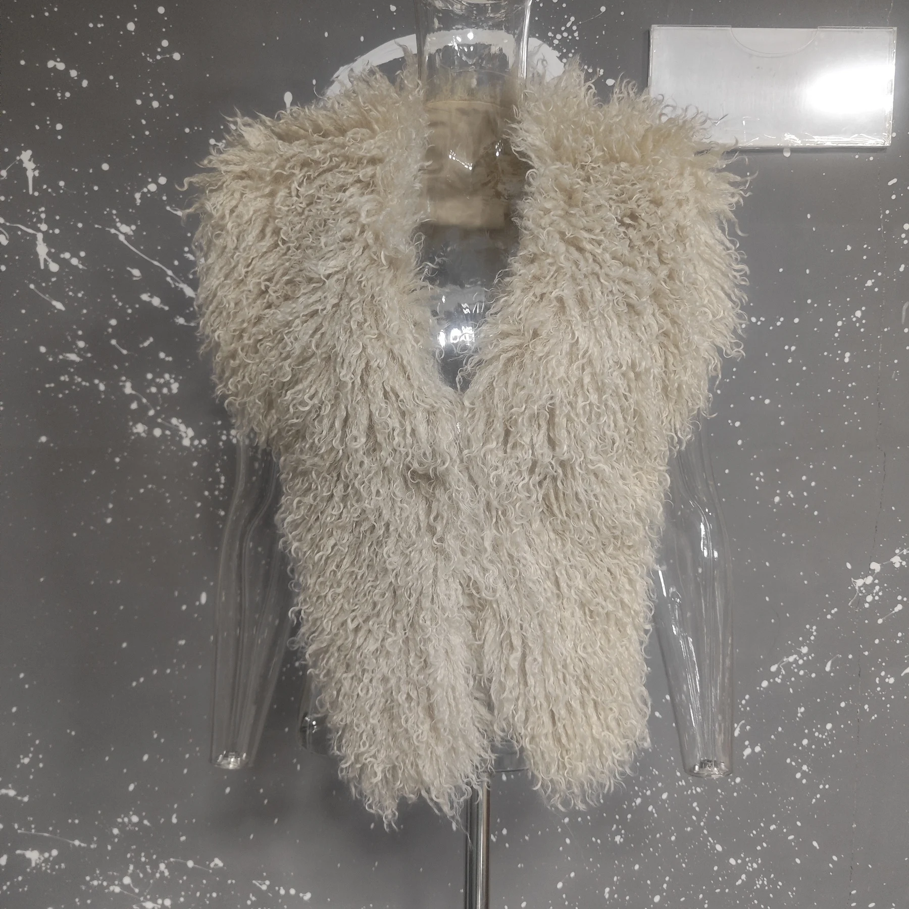 LANMREM 2025 New Faux Fur Vest For Women Imitation Shearling Sexy Backless Halter Top Autumn Winter Chic Clothing 2DB4916
