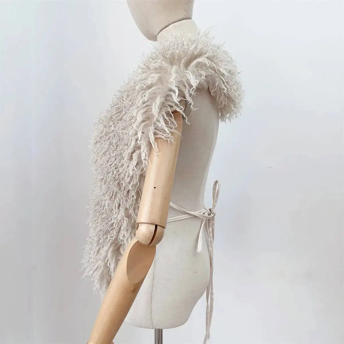 LANMREM 2025 New Faux Fur Vest For Women Imitation Shearling Sexy Backless Halter Top Autumn Winter Chic Clothing 2DB4916